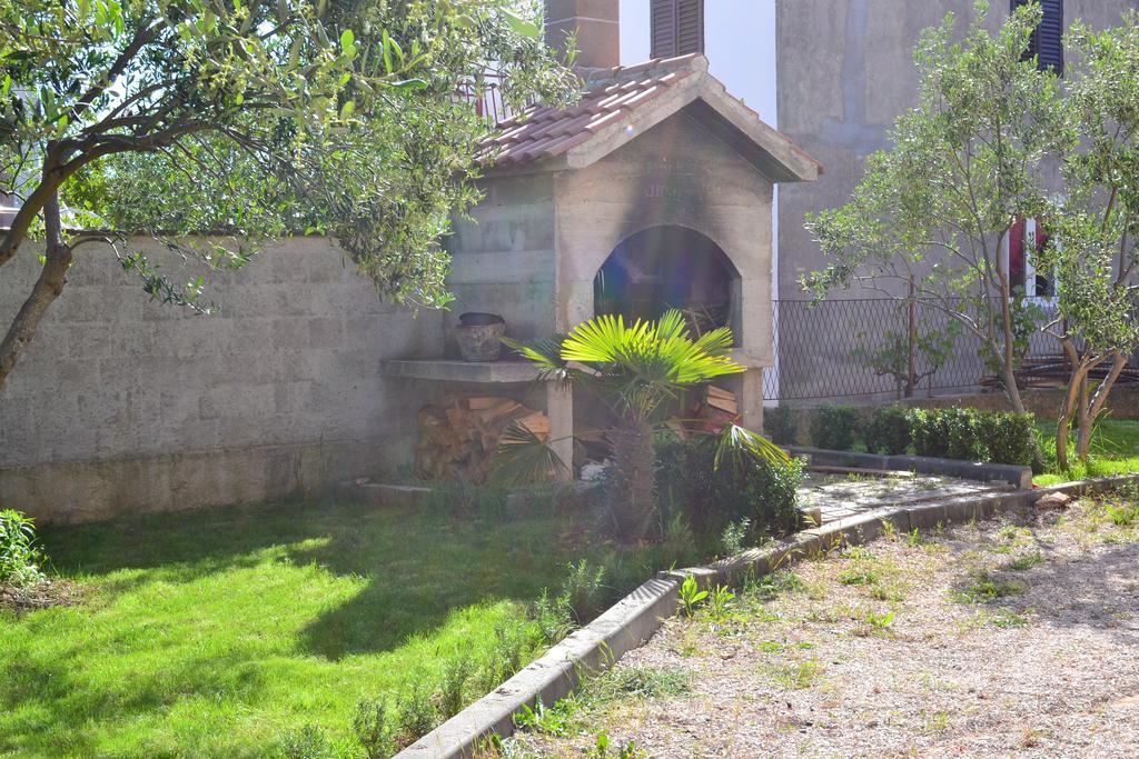 Apartments Martina Vodice Exterior photo