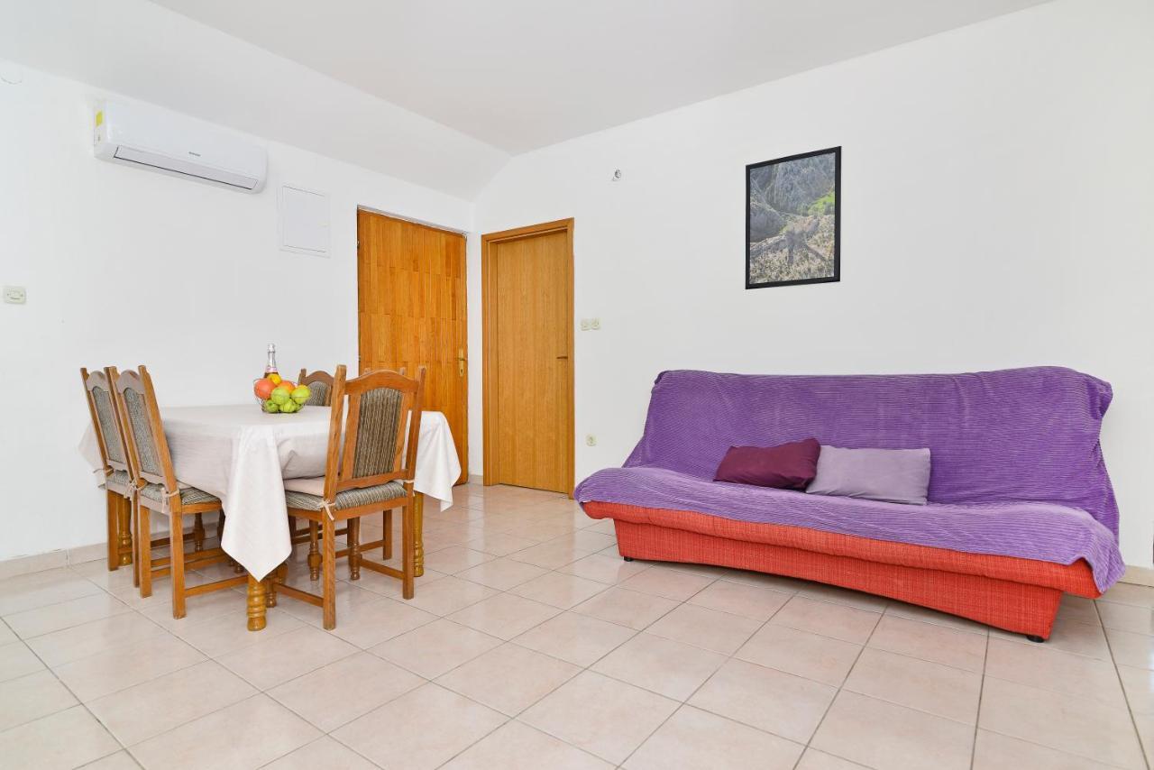Apartments Martina Vodice Exterior photo