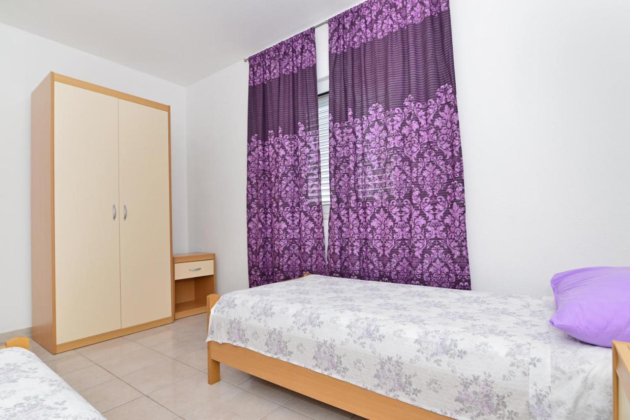 Apartments Martina Vodice Exterior photo