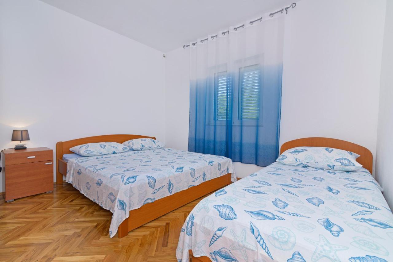 Apartments Martina Vodice Exterior photo