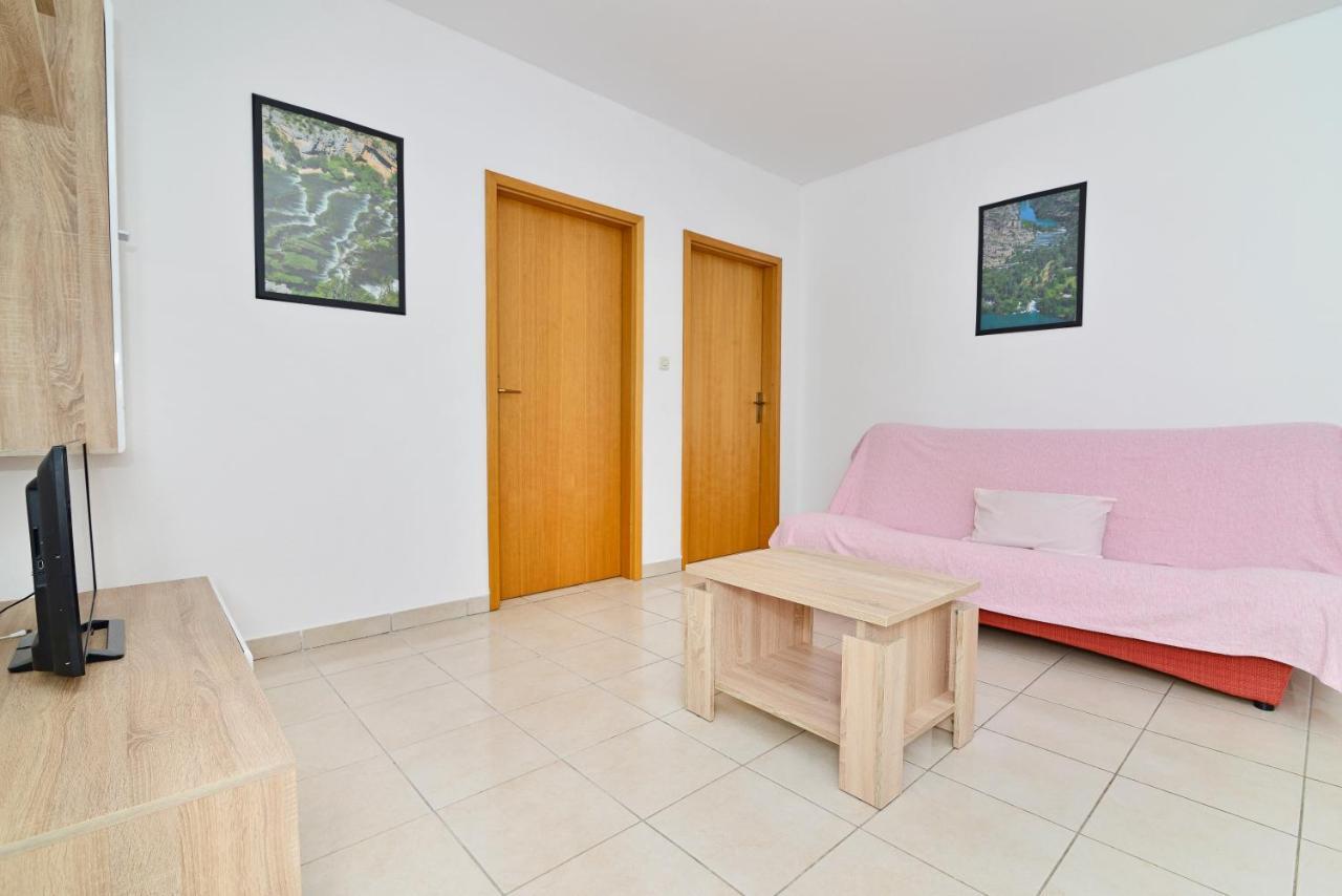 Apartments Martina Vodice Exterior photo
