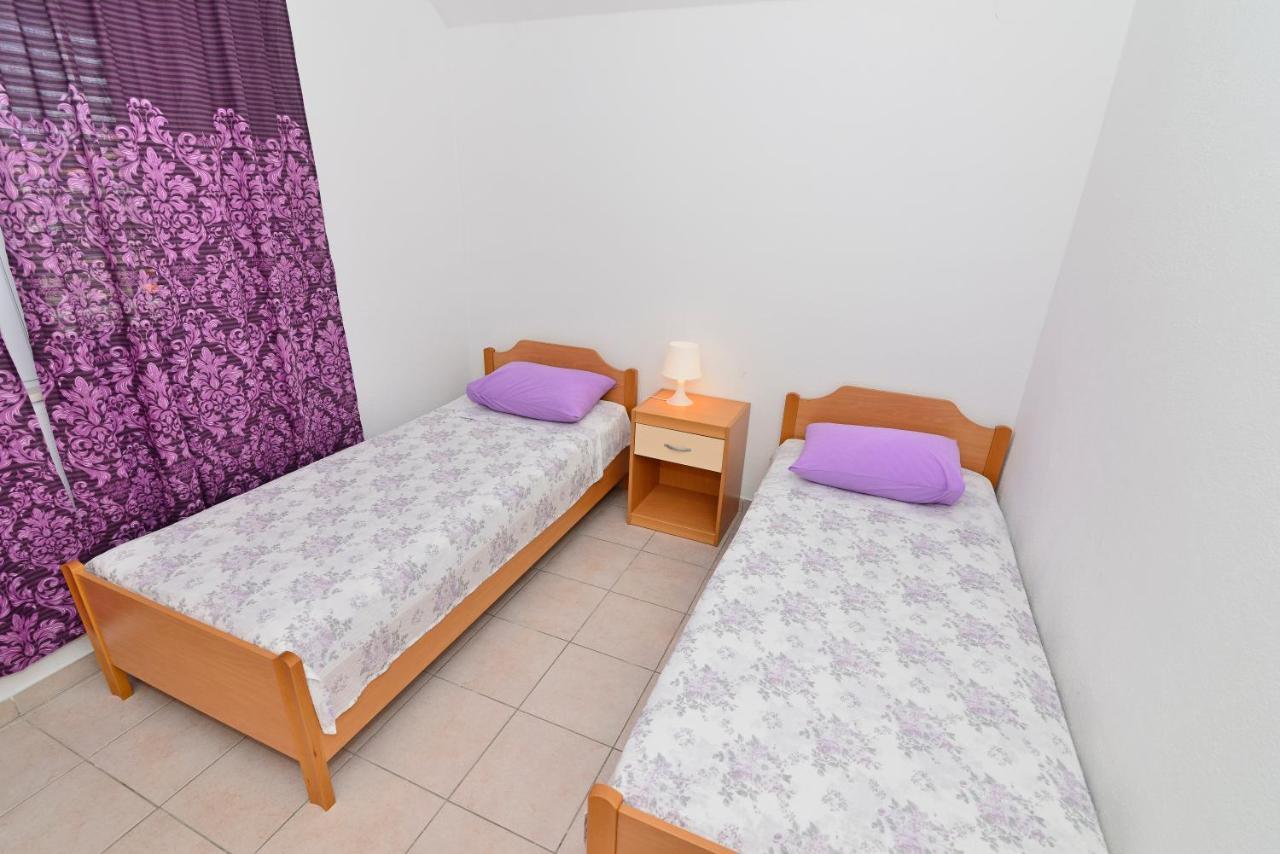 Apartments Martina Vodice Exterior photo